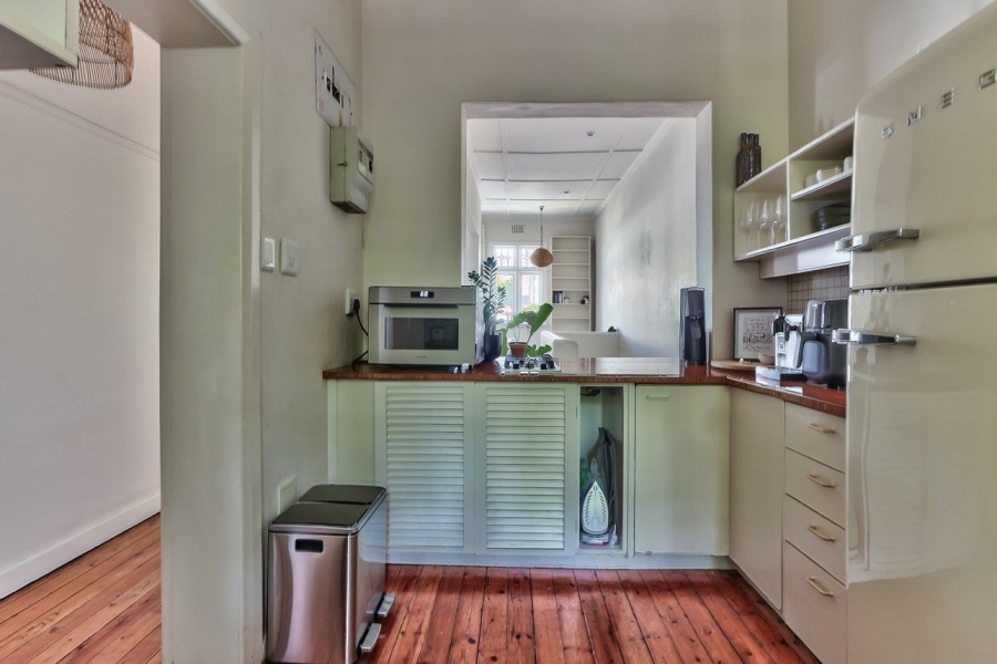 To Let 2 Bedroom Property for Rent in Vredehoek Western Cape